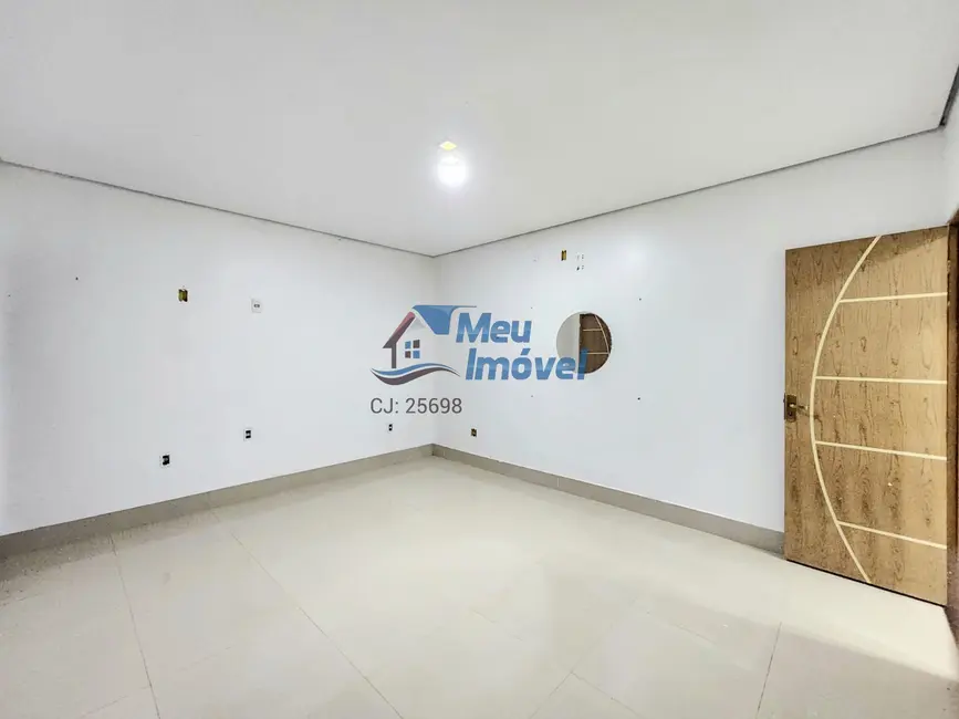 Casa com 4 quartos à venda, 470m2 em Setor Habitacional Arniqueira (Águas Claras), Brasilia - DF - imagem 4 Foto 4 de Casa com 4 quartos à venda, 470m2 em Setor Habitacional Arniqueira (Águas Claras), Brasilia - DF