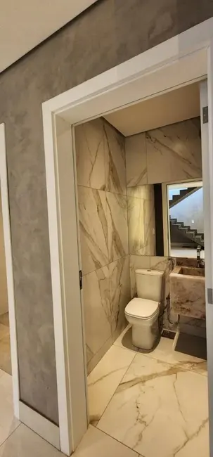 Casa de Condomínio com 3 quartos à venda, 250m2 em Setor Habitacional Vicente Pires, Brasilia - DF - imagem 7 Foto 7 de Casa de Condomínio com 3 quartos à venda, 250m2 em Setor Habitacional Vicente Pires, Brasilia - DF