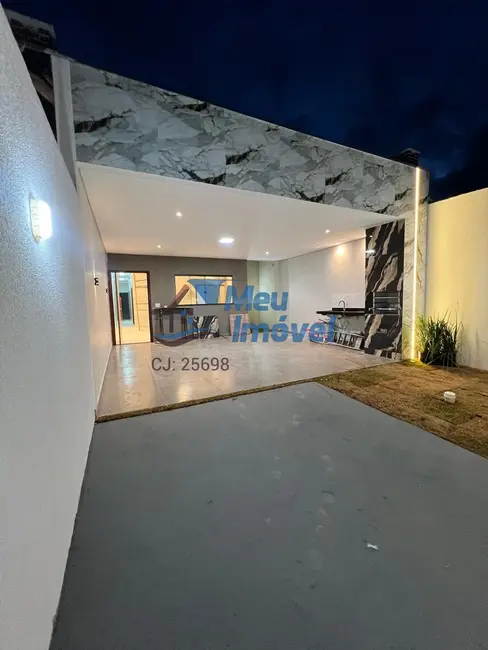 Foto 1 de Casa com 3 quartos à venda, 118m2 em Parque Esplanada I, Valparaiso De Goias - GO