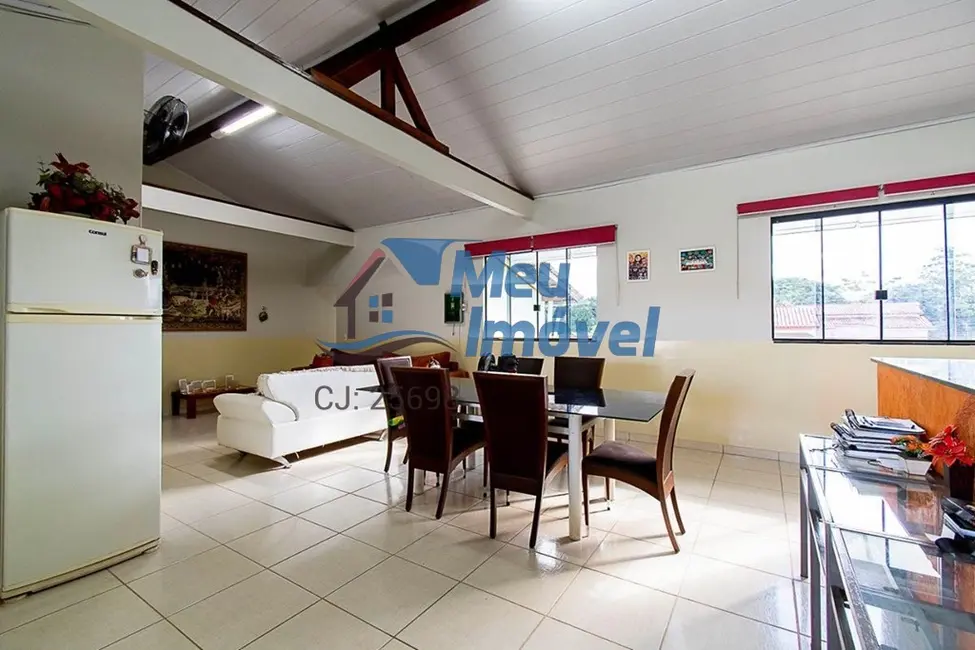 Foto 1 de Casa de Condomínio com 3 quartos à venda, 360m2 em Guará II, Brasilia - DF