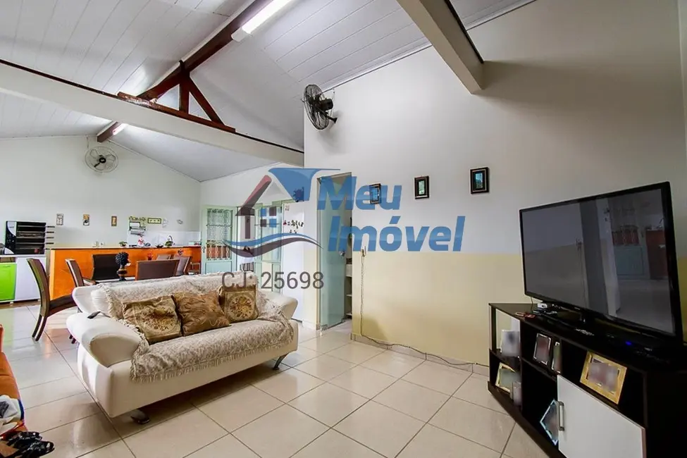 Foto 4 de Casa de Condomínio com 3 quartos à venda, 360m2 em Guará II, Brasilia - DF