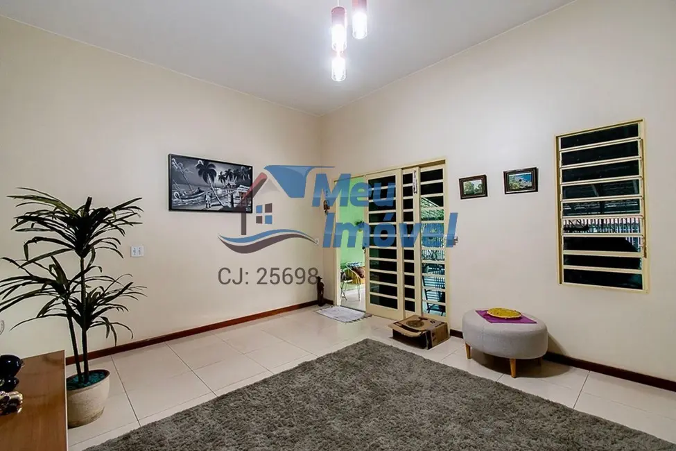 Foto 3 de Casa de Condomínio com 3 quartos à venda, 360m2 em Guará II, Brasilia - DF