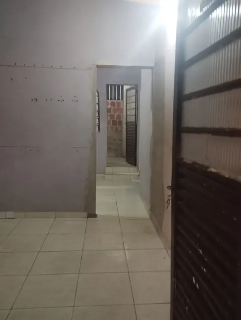 Casa com 2 quartos à venda, 150m2 em Recanto das Emas, Brasilia - DF - imagem 3 Foto 3 de Casa com 2 quartos à venda, 150m2 em Recanto das Emas, Brasilia - DF