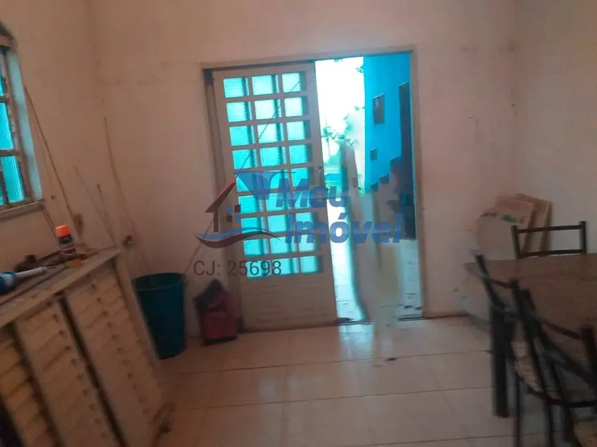Chácara com 2 quartos à venda, 102m2 em Alexania - GO - imagem 3 Foto 3 de Chácara com 2 quartos à venda, 102m2 em Alexania - GO