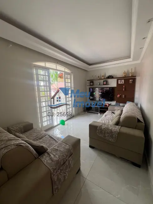 Casa com 4 quartos à venda, 209m2 em Samambaia Norte (Samambaia), Brasilia - DF - imagem 6 Foto 6 de Casa com 4 quartos à venda, 209m2 em Samambaia Norte (Samambaia), Brasilia - DF