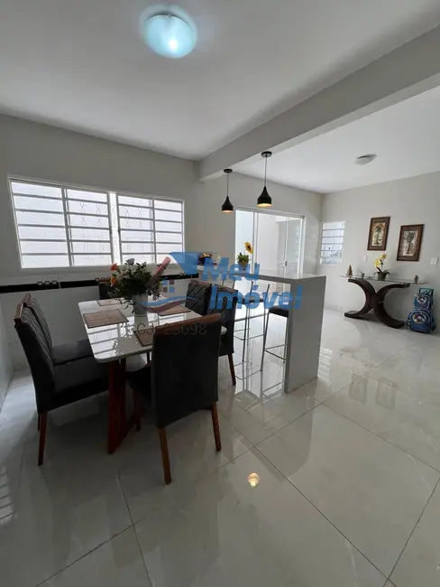 Casa com 4 quartos à venda, 209m2 em Samambaia Norte (Samambaia), Brasilia - DF - imagem 3 Foto 3 de Casa com 4 quartos à venda, 209m2 em Samambaia Norte (Samambaia), Brasilia - DF