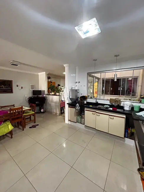 Foto 7 de Casa com 4 quartos à venda, 200m2 em Núcleo Bandeirante, Brasilia - DF