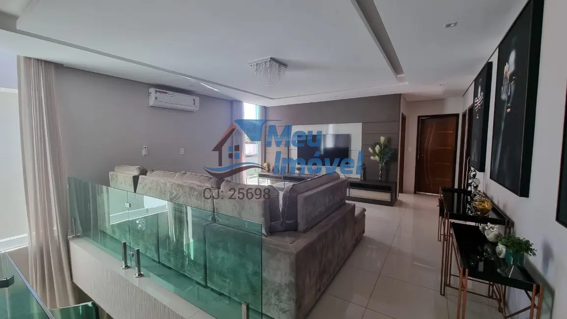 Casa de Condomínio com 5 quartos à venda, 370m2 em Setor Habitacional Vicente Pires, Brasilia - DF - imagem 8 Foto 8 de Casa de Condomínio com 5 quartos à venda, 370m2 em Setor Habitacional Vicente Pires, Brasilia - DF