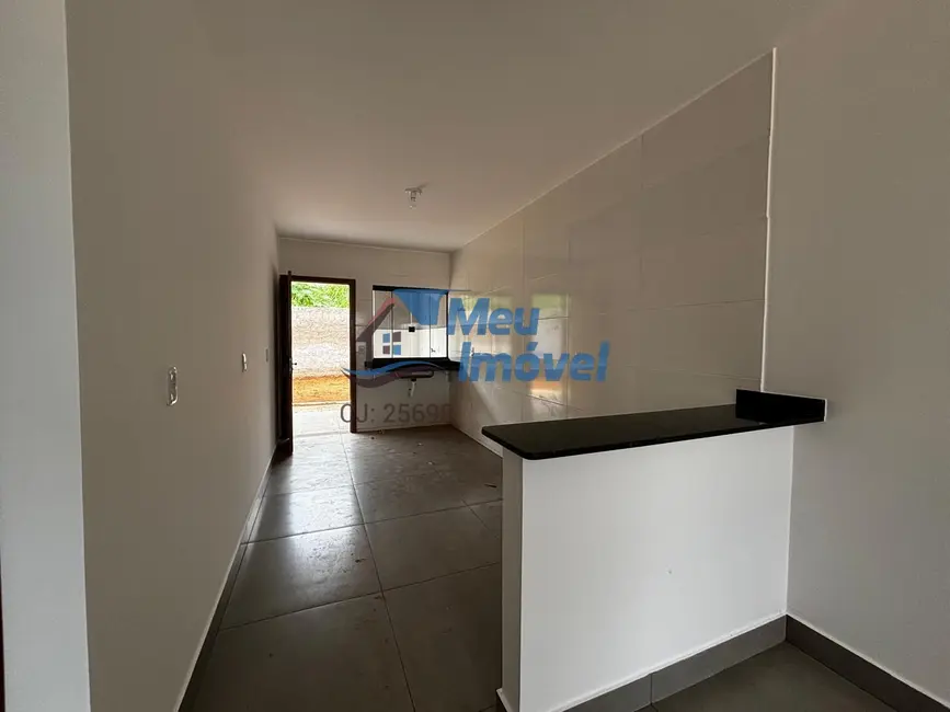 Casa com 2 quartos à venda, 70m2 em Parque Alvorada I, Luziania - GO - imagem 7 Foto 7 de Casa com 2 quartos à venda, 70m2 em Parque Alvorada I, Luziania - GO