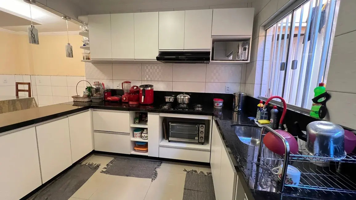 Casa com 4 quartos à venda, 379m2 em Samambaia Norte (Samambaia), Brasilia - DF - imagem 5 Foto 5 de Casa com 4 quartos à venda, 379m2 em Samambaia Norte (Samambaia), Brasilia - DF