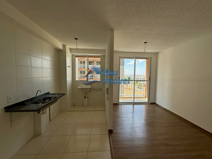 Foto 2 de Apartamento com 2 quartos à venda, 54m2 em Samambaia Sul (Samambaia), Brasilia - DF