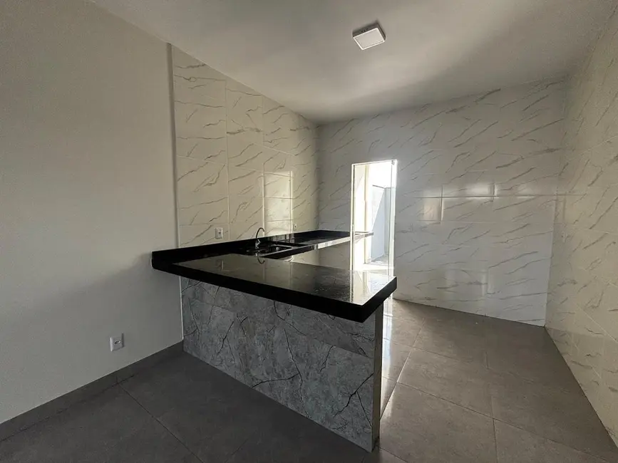 Foto 3 de Casa com 3 quartos à venda, 120m2 em Setor Fumal, Luziania - GO