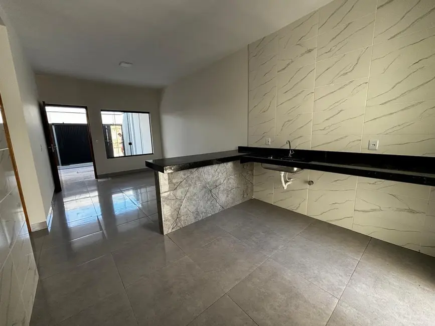 Foto 4 de Casa com 3 quartos à venda, 120m2 em Setor Fumal, Luziania - GO