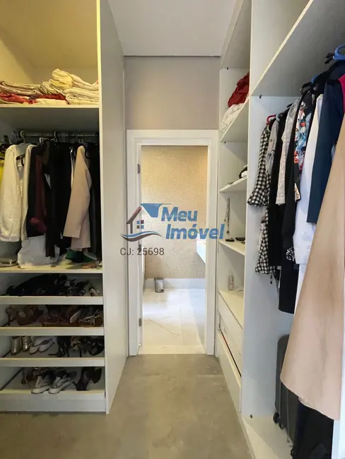 Casa de Condomínio com 4 quartos à venda, 320m2 em Setor Habitacional Arniqueira (Águas Claras), Brasilia - DF - imagem 7 Foto 7 de Casa de Condomínio com 4 quartos à venda, 320m2 em Setor Habitacional Arniqueira (Águas Claras), Brasilia - DF