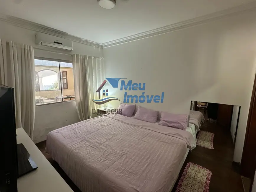 Casa de Condomínio com 6 quartos à venda, 600m2 em Setor Habitacional Arniqueira (Águas Claras), Brasilia - DF - imagem 3 Foto 3 de Casa de Condomínio com 6 quartos à venda, 600m2 em Setor Habitacional Arniqueira (Águas Claras), Brasilia - DF