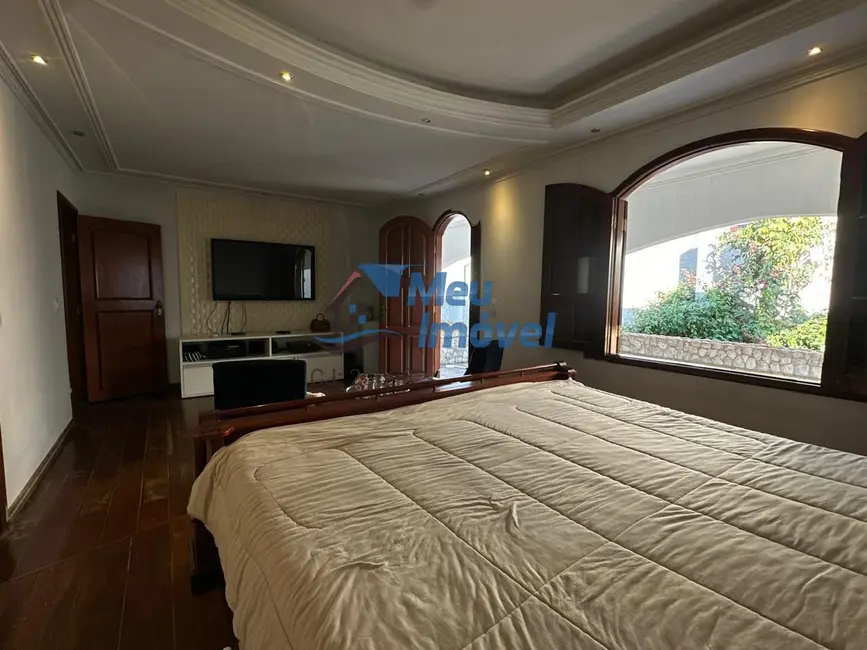 Casa de Condomínio com 6 quartos à venda, 600m2 em Setor Habitacional Arniqueira (Águas Claras), Brasilia - DF - imagem 5 Foto 5 de Casa de Condomínio com 6 quartos à venda, 600m2 em Setor Habitacional Arniqueira (Águas Claras), Brasilia - DF