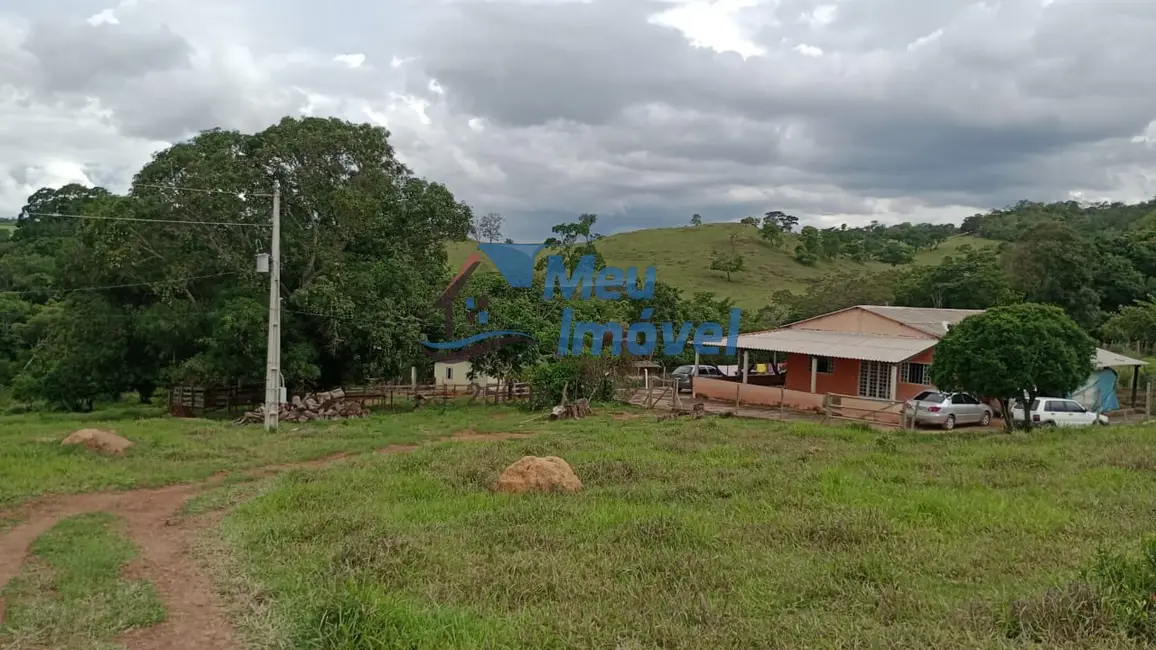 Foto 1 de Sítio / Rancho com 6 quartos à venda, 315m2 em Área Rural de Luziânia, Luziania - GO