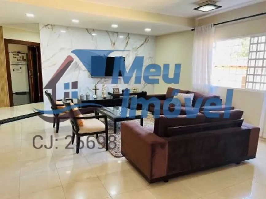 Casa com 4 quartos à venda, 380m2 em Setor Habitacional Samambaia (Vicente Pires), Brasilia - DF - imagem 4 Foto 4 de Casa com 4 quartos à venda, 380m2 em Setor Habitacional Samambaia (Vicente Pires), Brasilia - DF
