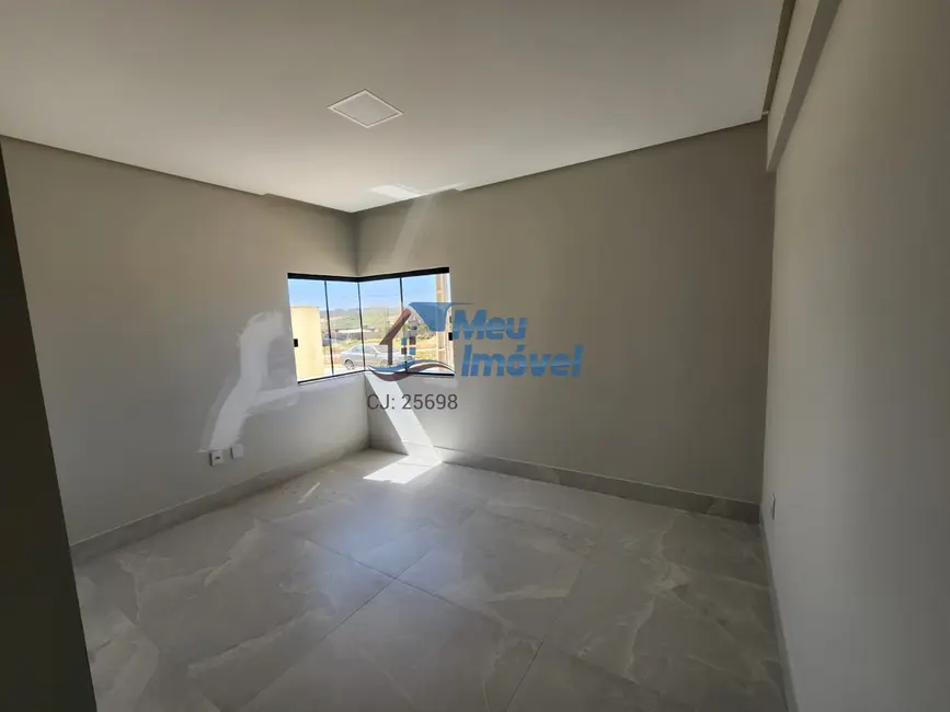 Foto 9 de Casa de Condomínio com 3 quartos à venda, 187m2 em Setor Fumal, Luziania - GO
