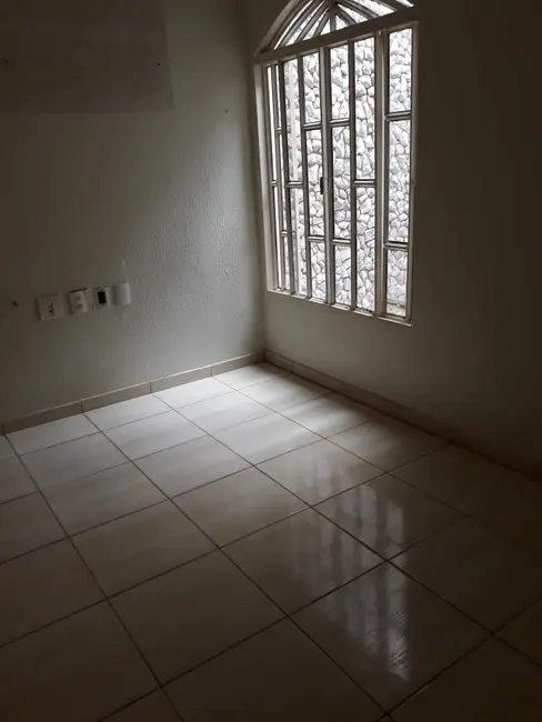 Casa com 3 quartos à venda, 300m2 em Taguatinga Sul (Taguatinga), Brasilia - DF - imagem 6 Foto 6 de Casa com 3 quartos à venda, 300m2 em Taguatinga Sul (Taguatinga), Brasilia - DF