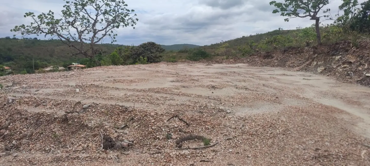 Foto 4 de Terreno / Lote à venda, 315m2 em Centro, Luziania - GO