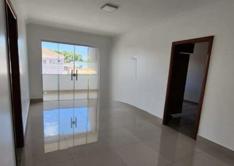 Foto 1 de Casa com 6 quartos à venda, 360m2 em Taguatinga Norte (Taguatinga), Brasilia - DF