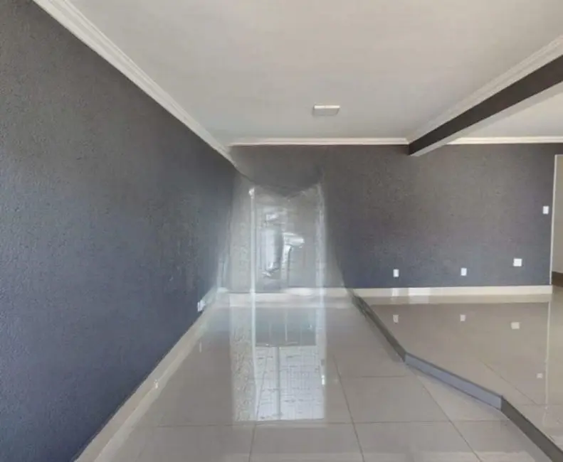 Casa com 6 quartos à venda, 360m2 em Taguatinga Norte (Taguatinga), Brasilia - DF - imagem 3 Foto 3 de Casa com 6 quartos à venda, 360m2 em Taguatinga Norte (Taguatinga), Brasilia - DF