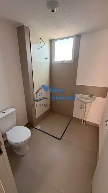Foto 8 de Apartamento com 2 quartos à venda, 45m2 em Luziania - GO