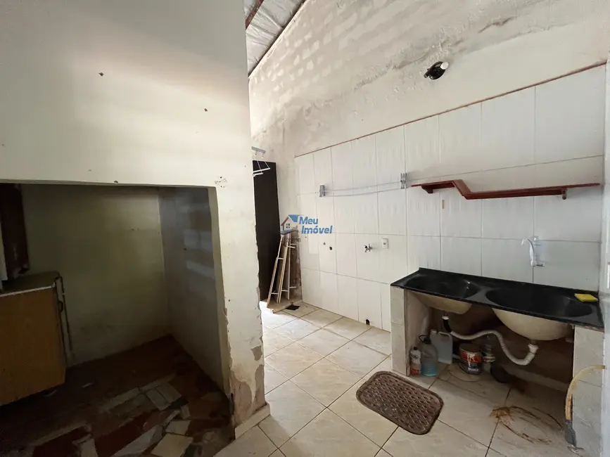 Casa com 3 quartos à venda, 230m2 em Brasilia - DF - imagem 8 Foto 8 de Casa com 3 quartos à venda, 230m2 em Brasilia - DF