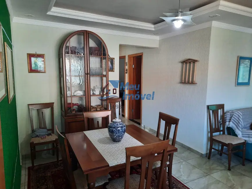 Casa com 3 quartos à venda, 300m2 em Jardim Oriente, Valparaiso De Goias - GO - imagem 6 Foto 6 de Casa com 3 quartos à venda, 300m2 em Jardim Oriente, Valparaiso De Goias - GO