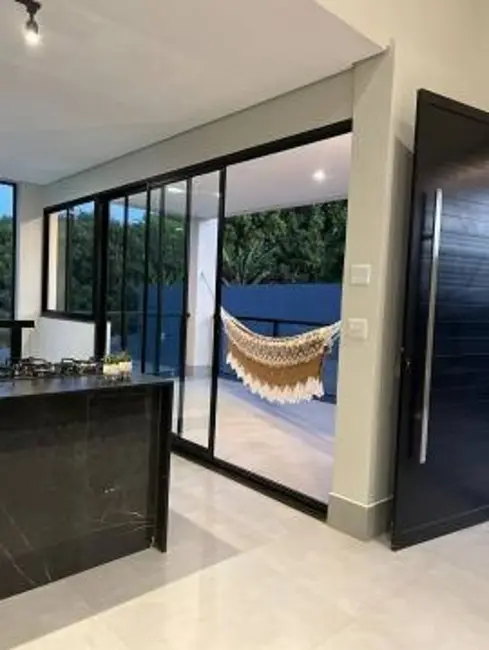 Casa de Condomínio com 3 quartos à venda, 600m2 em Setor Habitacional Arniqueira (Águas Claras), Brasilia - DF - imagem 7 Foto 7 de Casa de Condomínio com 3 quartos à venda, 600m2 em Setor Habitacional Arniqueira (Águas Claras), Brasilia - DF