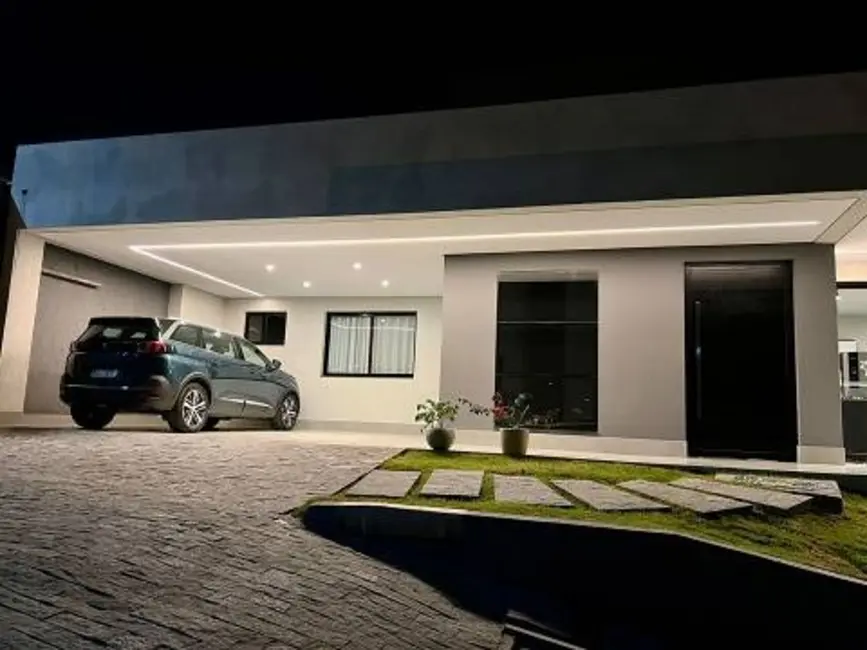 Casa de Condomínio com 3 quartos à venda, 600m2 em Setor Habitacional Arniqueira (Águas Claras), Brasilia - DF - imagem 5 Foto 5 de Casa de Condomínio com 3 quartos à venda, 600m2 em Setor Habitacional Arniqueira (Águas Claras), Brasilia - DF