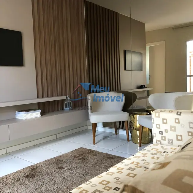 Apartamento com 2 quartos à venda, 84m2 em Parque Santa Rita de Cássia, Valparaiso De Goias - GO - imagem 4 Foto 4 de Apartamento com 2 quartos à venda, 84m2 em Parque Santa Rita de Cássia, Valparaiso De Goias - GO