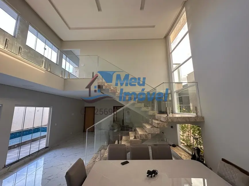 Casa de Condomínio com 4 quartos à venda, 300m2 em Setor Habitacional Arniqueira (Águas Claras), Brasilia - DF - imagem 9 Foto 9 de Casa de Condomínio com 4 quartos à venda, 300m2 em Setor Habitacional Arniqueira (Águas Claras), Brasilia - DF