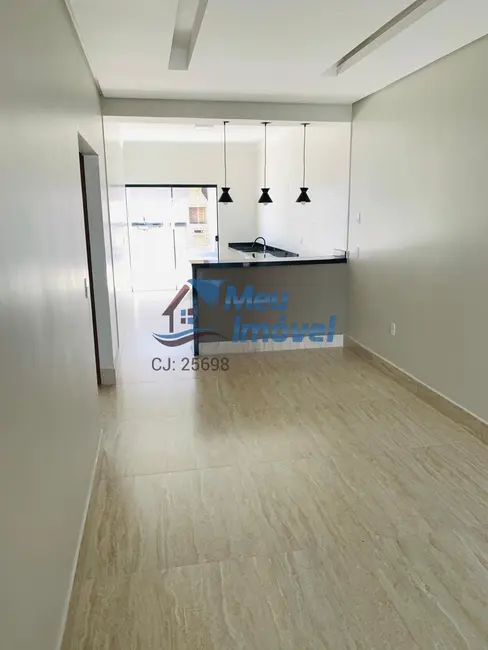 Casa com 3 quartos à venda, 126m2 em Santa Luzia, Luziania - GO - imagem 3 Foto 3 de Casa com 3 quartos à venda, 126m2 em Santa Luzia, Luziania - GO