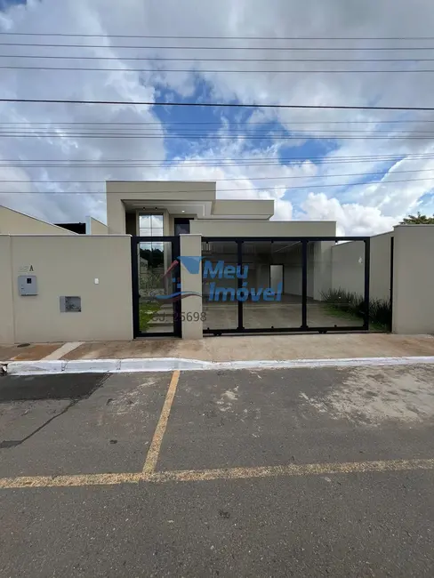 Casa de Condomínio com 4 quartos à venda, 300m2 em Setor Habitacional Vicente Pires, Brasilia - DF - imagem 3 Foto 3 de Casa de Condomínio com 4 quartos à venda, 300m2 em Setor Habitacional Vicente Pires, Brasilia - DF