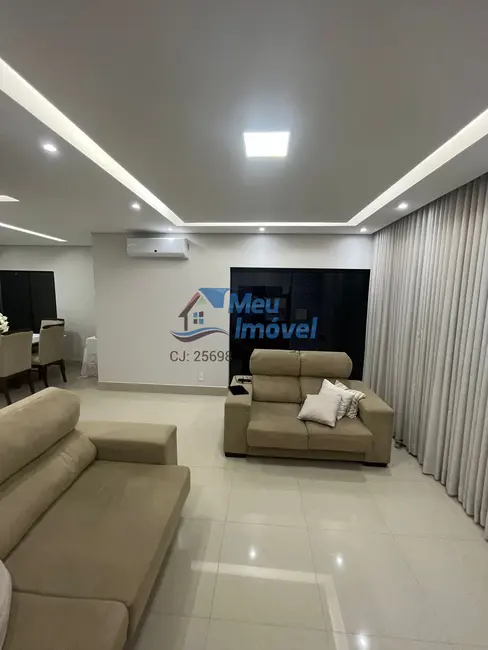 Casa de Condomínio com 3 quartos à venda, 280m2 em Samambaia Norte (Samambaia), Brasilia - DF - imagem 8 Foto 8 de Casa de Condomínio com 3 quartos à venda, 280m2 em Samambaia Norte (Samambaia), Brasilia - DF