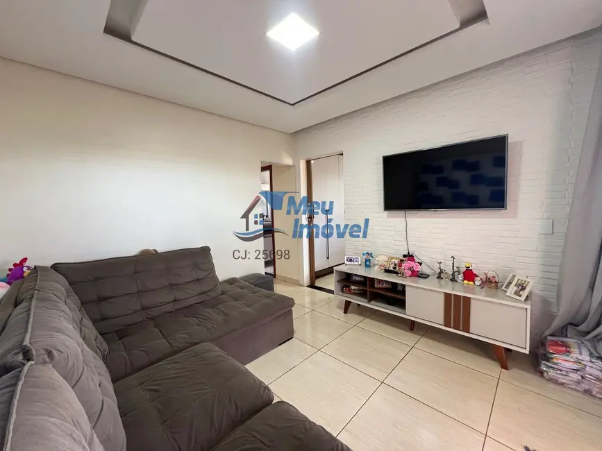 Foto 2 de Casa com 4 quartos à venda, 190m2 em Samambaia Sul (Samambaia), Brasilia - DF
