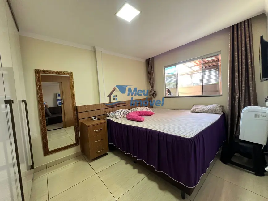 Casa com 4 quartos à venda, 190m2 em Samambaia Sul (Samambaia), Brasilia - DF - imagem 8 Foto 8 de Casa com 4 quartos à venda, 190m2 em Samambaia Sul (Samambaia), Brasilia - DF