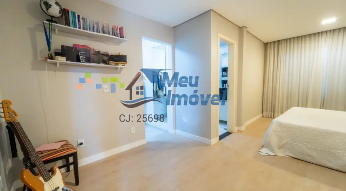 Casa de Condomínio com 4 quartos à venda, 400m2 em Setor Habitacional Vicente Pires, Brasilia - DF - imagem 9 Foto 9 de Casa de Condomínio com 4 quartos à venda, 400m2 em Setor Habitacional Vicente Pires, Brasilia - DF