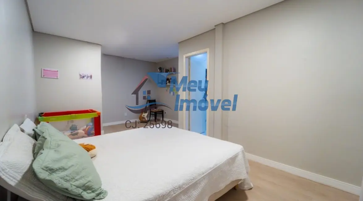 Casa de Condomínio com 4 quartos à venda, 400m2 em Setor Habitacional Vicente Pires, Brasilia - DF - imagem 8 Foto 8 de Casa de Condomínio com 4 quartos à venda, 400m2 em Setor Habitacional Vicente Pires, Brasilia - DF