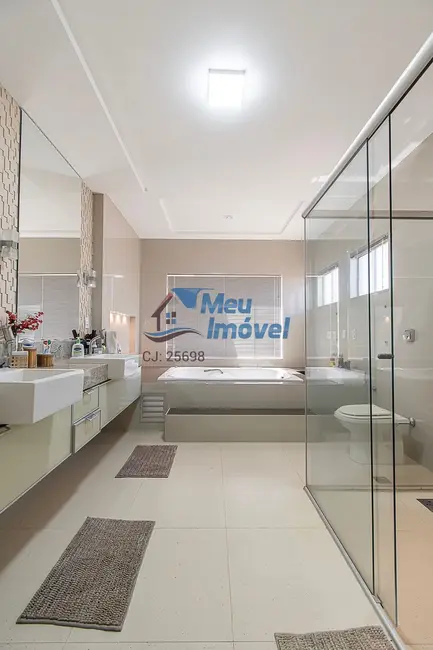 Casa de Condomínio com 3 quartos à venda, 550m2 em Setor Habitacional Vicente Pires, Brasilia - DF - imagem 9 Foto 9 de Casa de Condomínio com 3 quartos à venda, 550m2 em Setor Habitacional Vicente Pires, Brasilia - DF