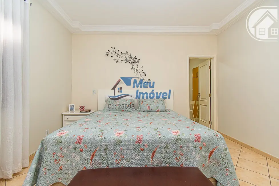 Casa de Condomínio com 4 quartos à venda, 450m2 em Setor Habitacional Vicente Pires, Brasilia - DF - imagem 8 Foto 8 de Casa de Condomínio com 4 quartos à venda, 450m2 em Setor Habitacional Vicente Pires, Brasilia - DF