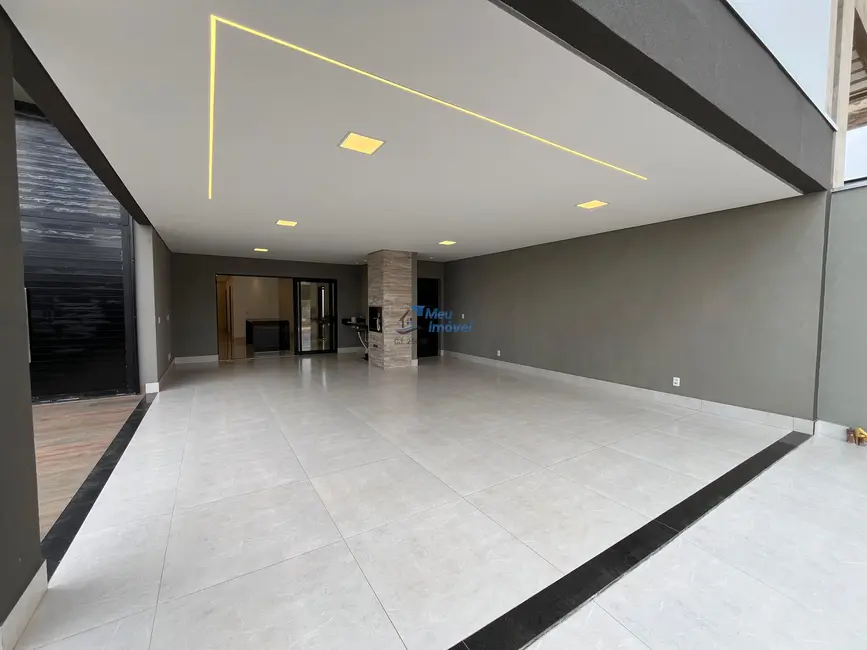 Casa de Condomínio com 4 quartos à venda, 250m2 em Setor Habitacional Vicente Pires, Brasilia - DF - imagem 7 Foto 7 de Casa de Condomínio com 4 quartos à venda, 250m2 em Setor Habitacional Vicente Pires, Brasilia - DF