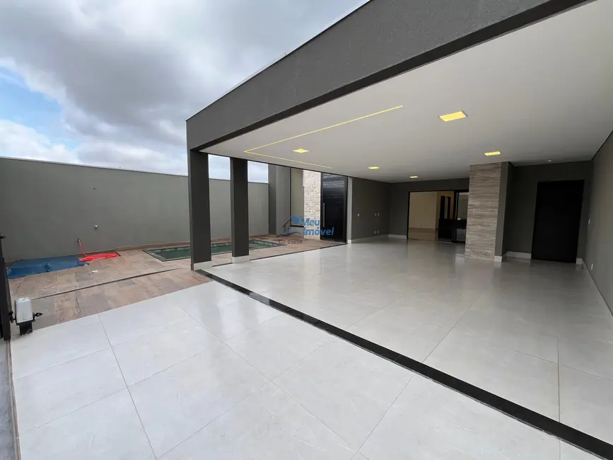 Casa de Condomínio com 4 quartos à venda, 250m2 em Setor Habitacional Vicente Pires, Brasilia - DF - imagem 6 Foto 6 de Casa de Condomínio com 4 quartos à venda, 250m2 em Setor Habitacional Vicente Pires, Brasilia - DF