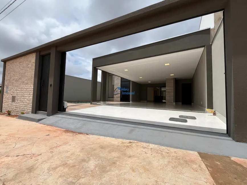 Foto 2 de Casa de Condomínio com 4 quartos à venda, 250m2 em Setor Habitacional Vicente Pires, Brasilia - DF