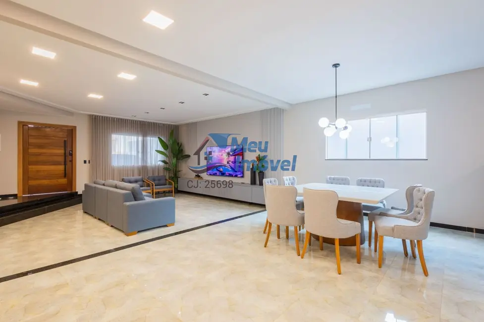 Casa de Condomínio com 4 quartos à venda, 324m2 em Setor Habitacional Vicente Pires, Brasilia - DF - imagem 3 Foto 3 de Casa de Condomínio com 4 quartos à venda, 324m2 em Setor Habitacional Vicente Pires, Brasilia - DF