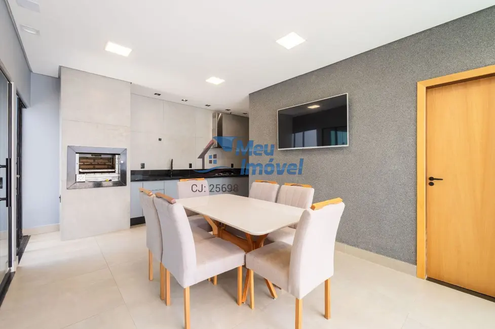 Casa de Condomínio com 4 quartos à venda, 324m2 em Setor Habitacional Vicente Pires, Brasilia - DF - imagem 5 Foto 5 de Casa de Condomínio com 4 quartos à venda, 324m2 em Setor Habitacional Vicente Pires, Brasilia - DF