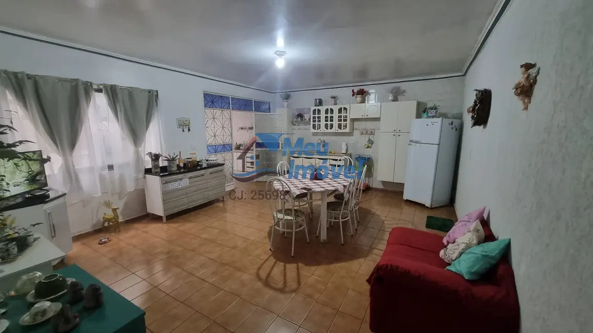 Foto 2 de Casa com 3 quartos à venda, 180m2 em Valparaiso I - Etapa C, Valparaiso De Goias - GO