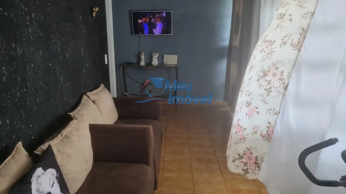 Casa com 3 quartos à venda, 180m2 em Valparaiso I - Etapa C, Valparaiso De Goias - GO - imagem 6 Foto 6 de Casa com 3 quartos à venda, 180m2 em Valparaiso I - Etapa C, Valparaiso De Goias - GO